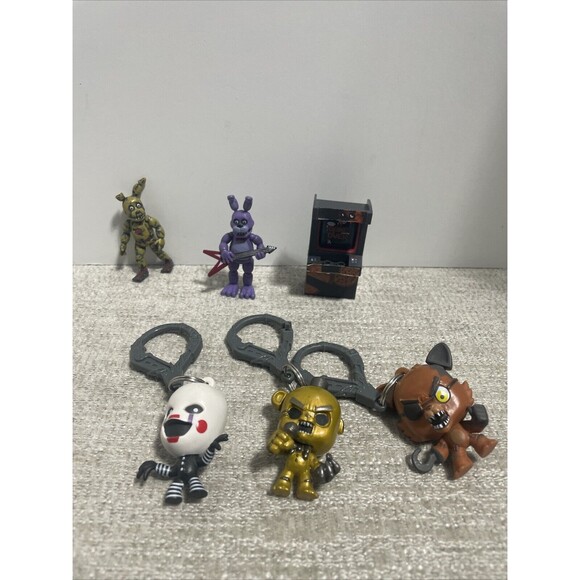 Lot Of Funko Micro Articulated Figures Five Nights at Freddy's FNAF 2016 - Picture 3 of 6